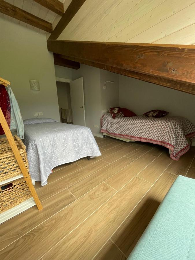 Casa Adosada Agradable Entre Playas Y Montanas Каравия Екстериор снимка